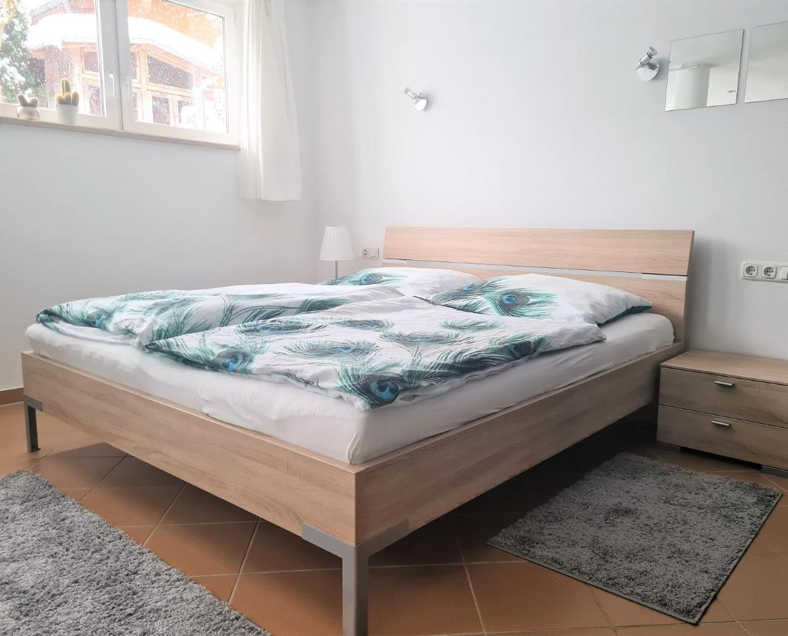 Apartment Familie Gruenauer 상트조한임퐁가우 외부 사진