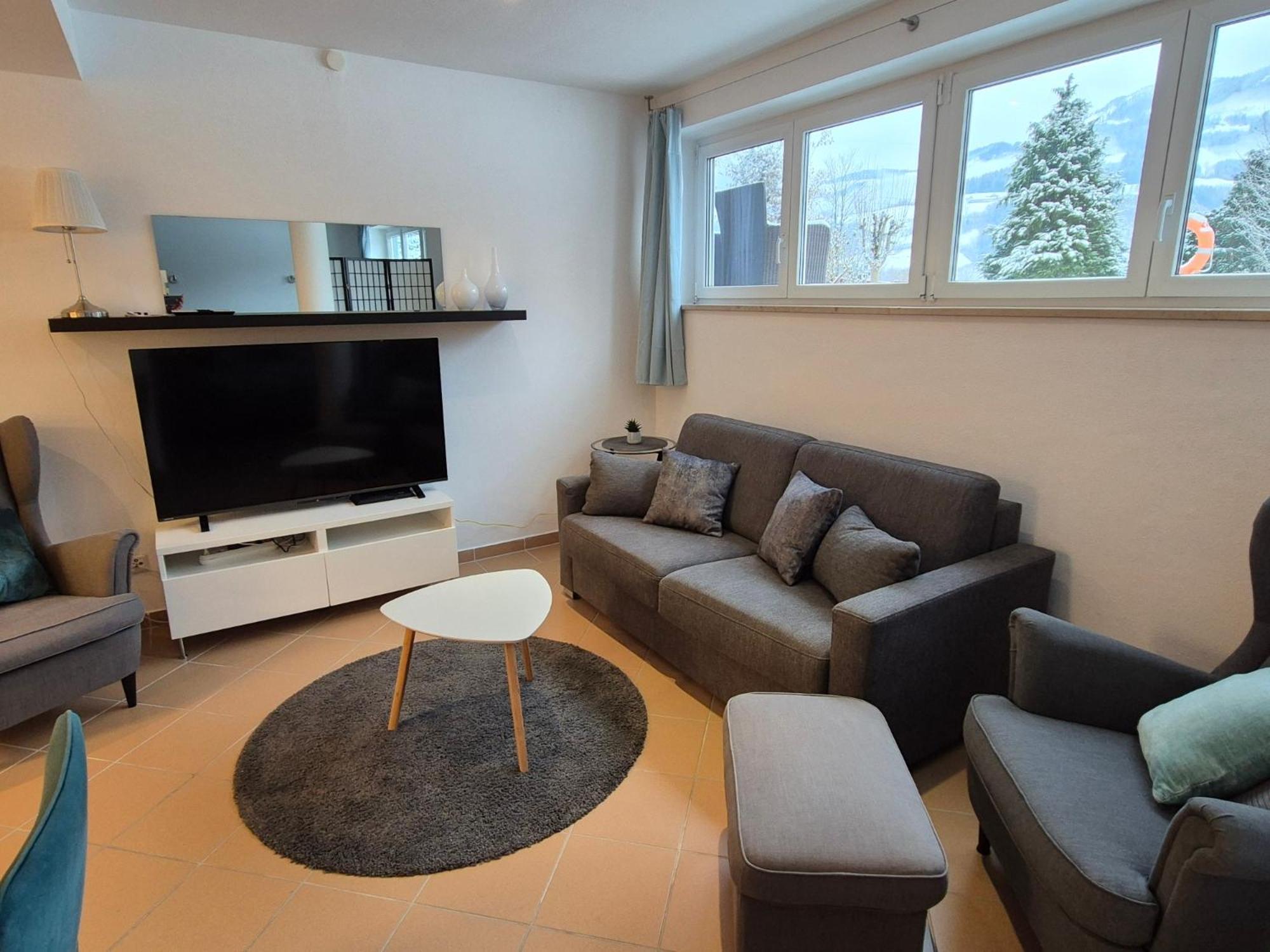 Apartment Familie Gruenauer 상트조한임퐁가우 외부 사진